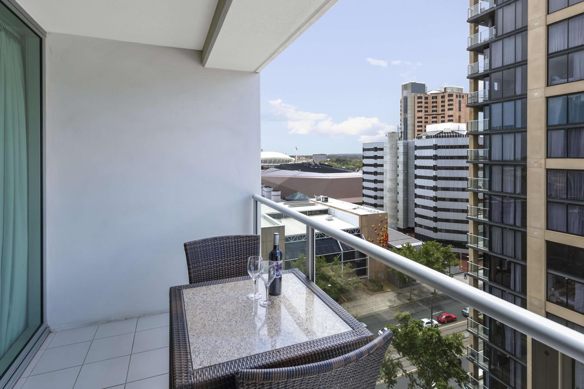 Oaks Adelaide Embassy Suites Kültér fotó